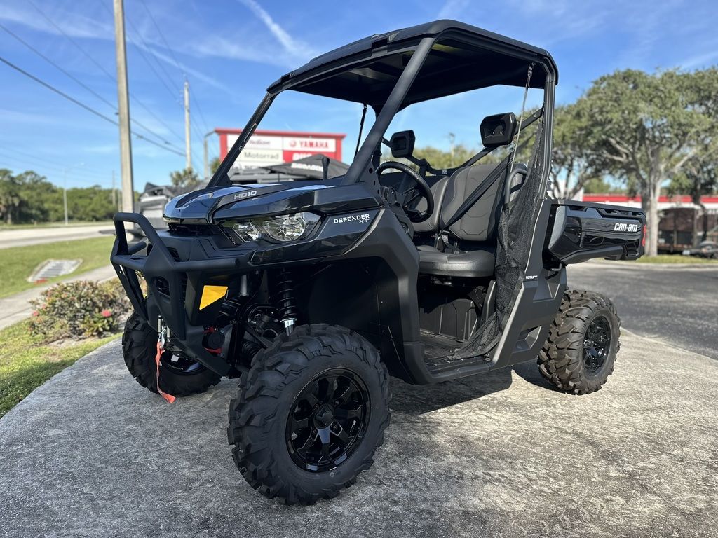 Defender Cycle 2025 Can-Am® Defender XT HD10 | Cycles Worldwide